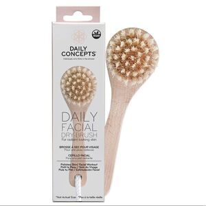 NWT Daily Concepts Daily Facial Dry Brush